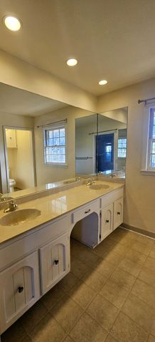 529 Donald St, Goodlettsville, TN 37072