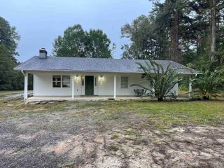 5303 Middle Warren Road, Pine Bluff, AR 71603