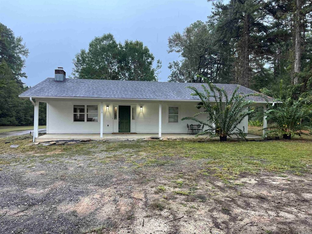 5303 Middle Warren Road, Pine Bluff, AR 71603