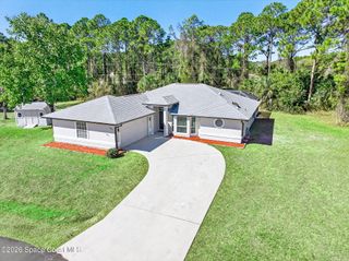 298 Dobbins Road NW, Palm Bay, FL 32907