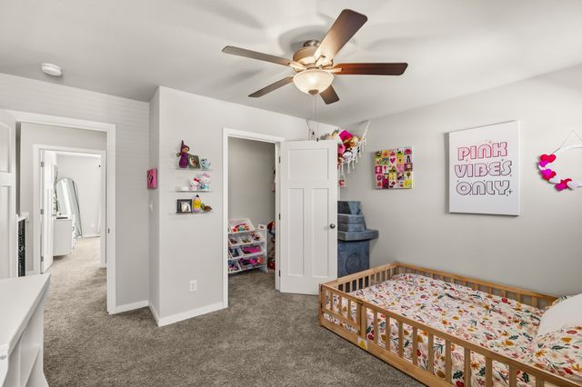 1227 NW 33rd Lane, Ankeny, IA 50023