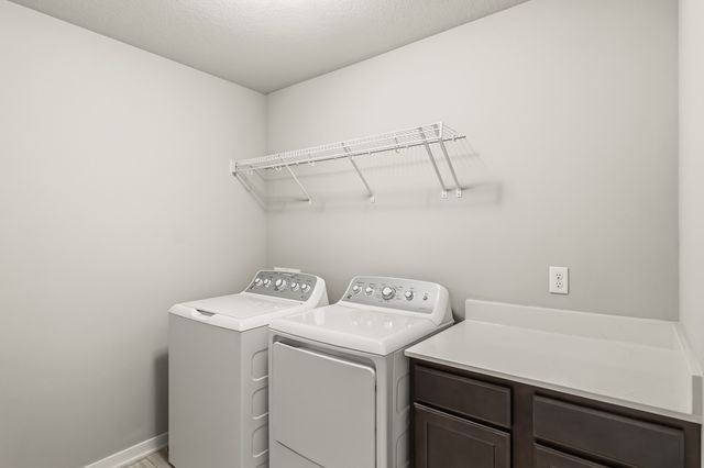 1227 NW 33rd Lane, Ankeny, IA 50023