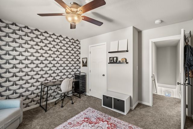 1227 NW 33rd Lane, Ankeny, IA 50023