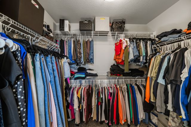 1227 NW 33rd Lane, Ankeny, IA 50023