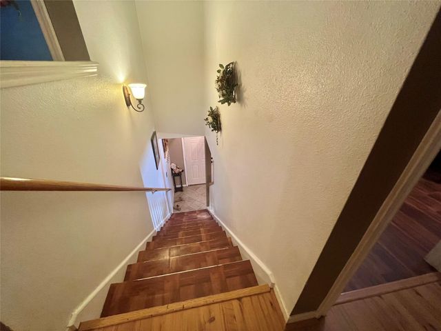 155 Green Isle Avenue, Dickinson, TX 77539