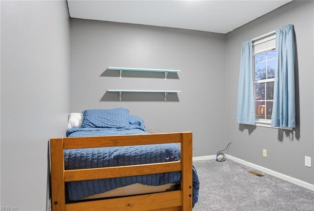 2 Bobs CT, Hampton, VA 23605