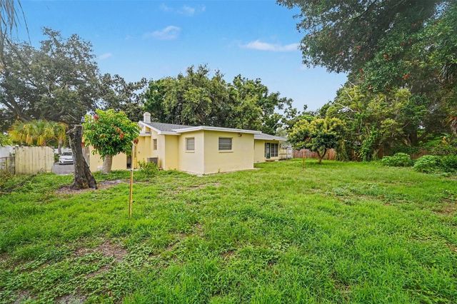 6415 2ND AVENUE N, St Petersburg, FL 33710