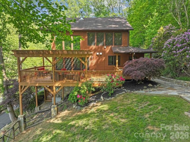 52 Mountain Park Drive, Mars Hill, NC 28754