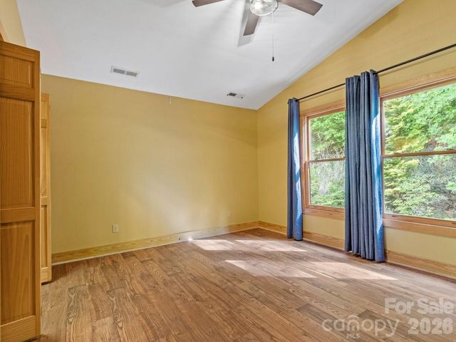 52 Mountain Park Drive, Mars Hill, NC 28754