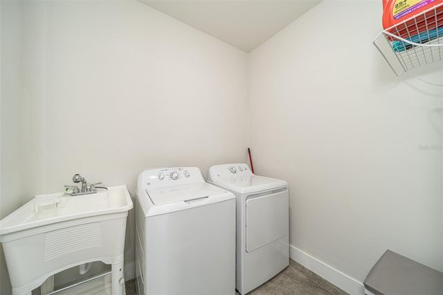 1608 NW 38TH AVENUE, Cape Coral, FL 33993