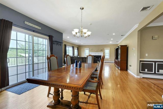 8 Buena Vista Drive, Ringwood, NJ 07456