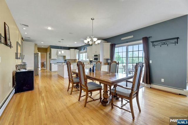 8 Buena Vista Drive, Ringwood, NJ 07456