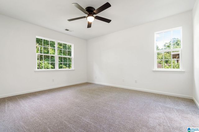 1004 W WALNUT STREET, Sylacauga, AL 35150