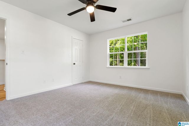 1004 W WALNUT STREET, Sylacauga, AL 35150
