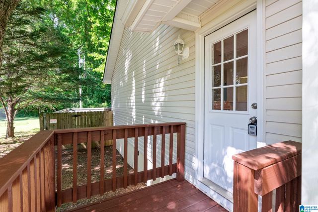 1004 W WALNUT STREET, Sylacauga, AL 35150