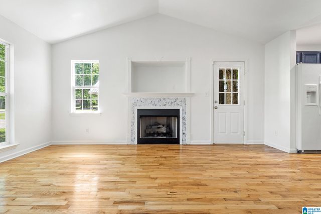 1004 W WALNUT STREET, Sylacauga, AL 35150
