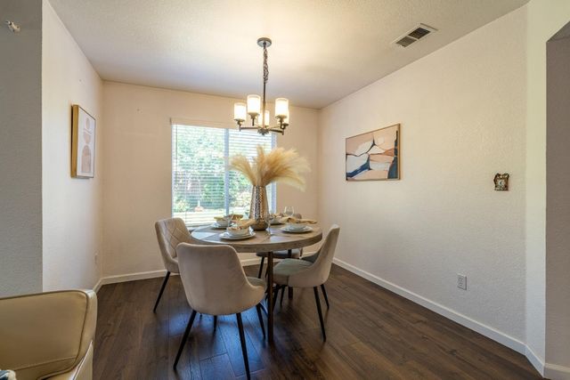 327 La Vela Court, Morgan Hill, CA 95037