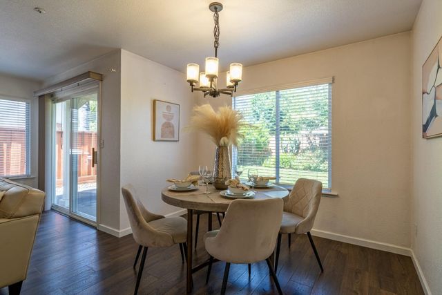 327 La Vela Court, Morgan Hill, CA 95037