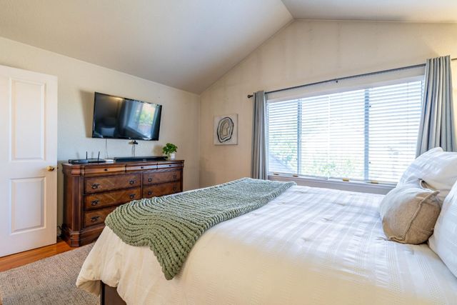 327 La Vela Court, Morgan Hill, CA 95037