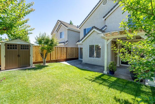 327 La Vela Court, Morgan Hill, CA 95037