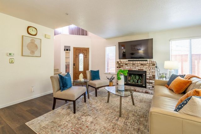 327 La Vela Court, Morgan Hill, CA 95037