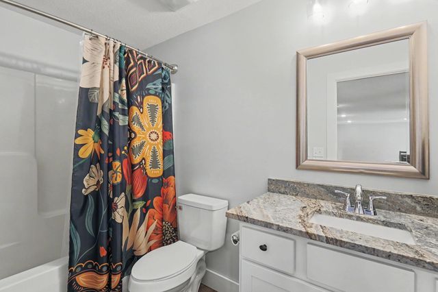 2911 E Reiss, Park City, KS 67219