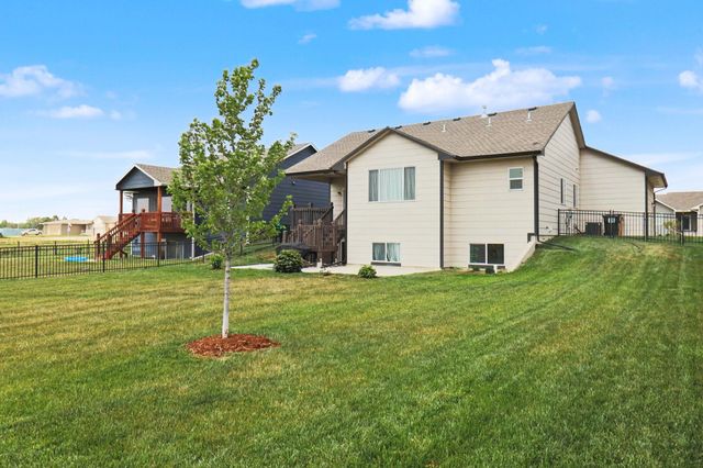 2911 E Reiss, Park City, KS 67219
