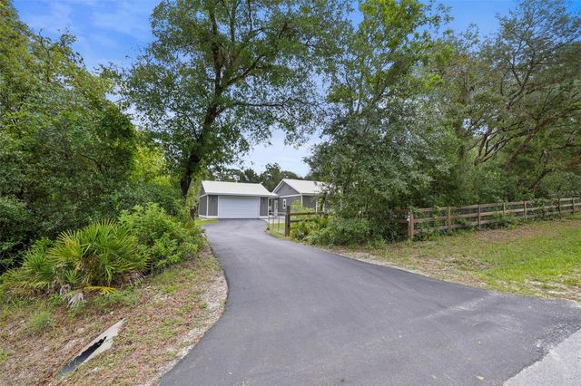 7218 SOUTHEAST AVENUE, Webster, FL 33597