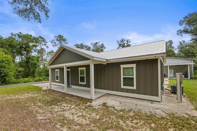 7218 SOUTHEAST AVENUE, Webster, FL 33597