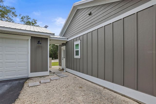 7218 SOUTHEAST AVENUE, Webster, FL 33597
