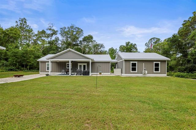 7218 SOUTHEAST AVENUE, Webster, FL 33597