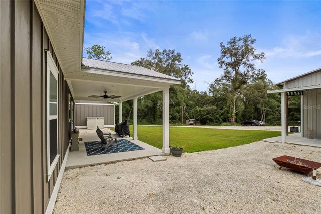 7218 SOUTHEAST AVENUE, Webster, FL 33597