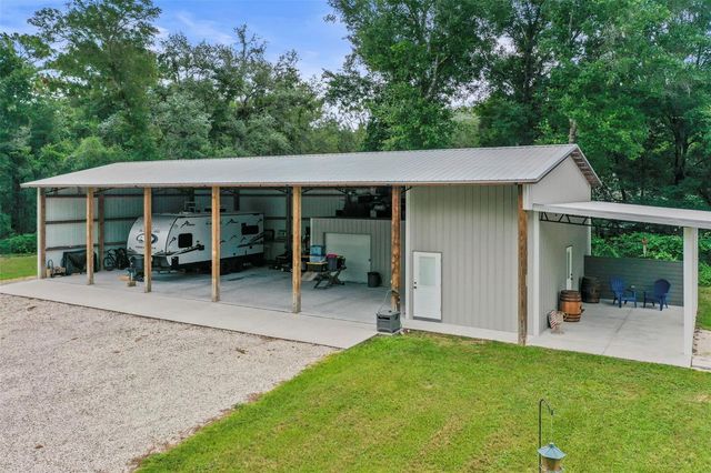 7218 SOUTHEAST AVENUE, Webster, FL 33597
