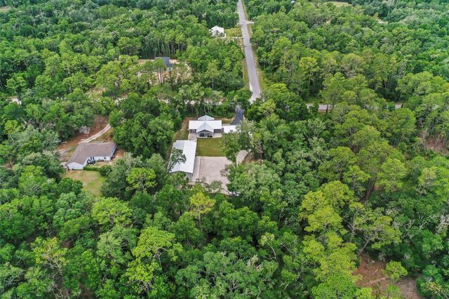 7218 SOUTHEAST AVENUE, Webster, FL 33597
