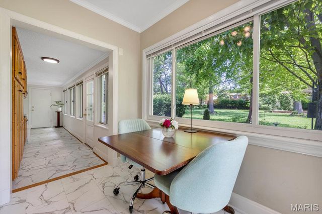 86 Flamingo Drive, Crestwood, MO 63123