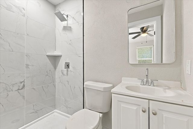 2842 Harlandale Avenue, Dallas, TX 75216