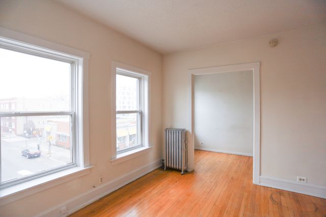 2712 N Milwaukee Avenue 313, Chicago, IL 60647
