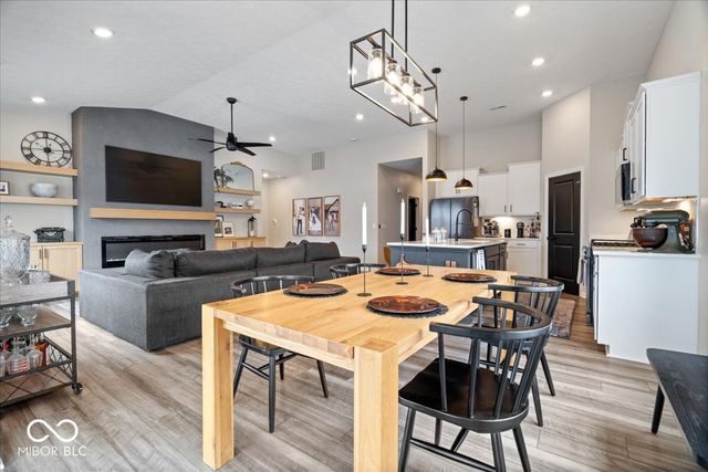 411 Cape May Drive, Westfield, IN 46074