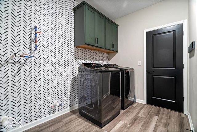 411 Cape May Drive, Westfield, IN 46074