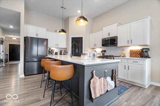 411 Cape May Drive, Westfield, IN 46074