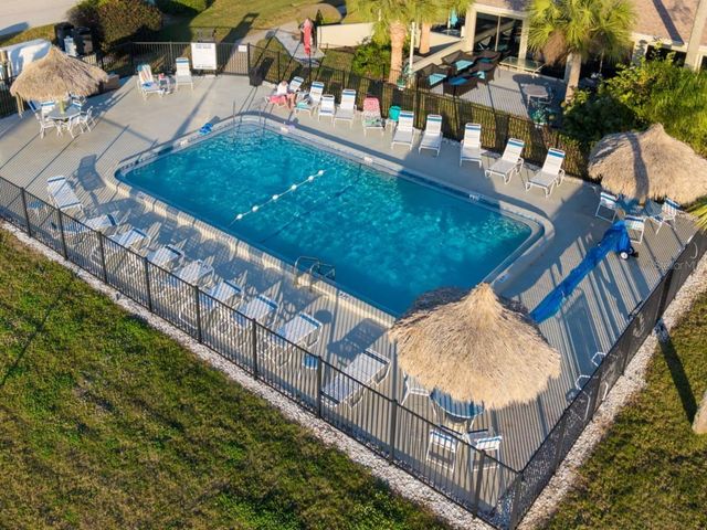 616 WINDRUSH BAY DRIVE 616, Tarpon Springs, FL 34689