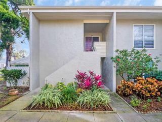 616 WINDRUSH BAY DRIVE 616, Tarpon Springs, FL 34689