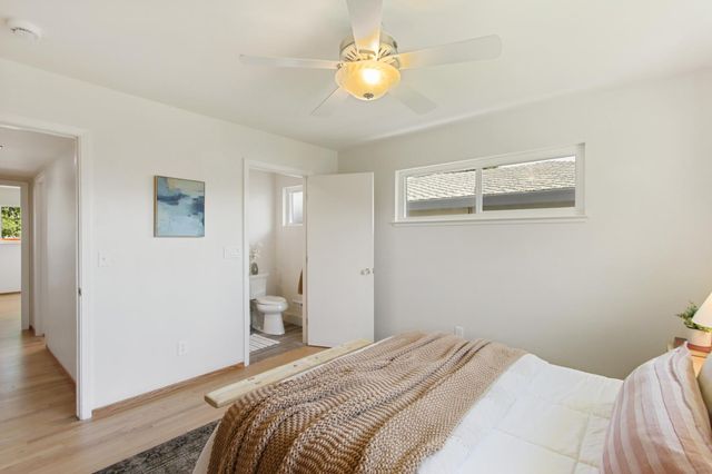 9418 Sara St, Elk Grove, CA 95624