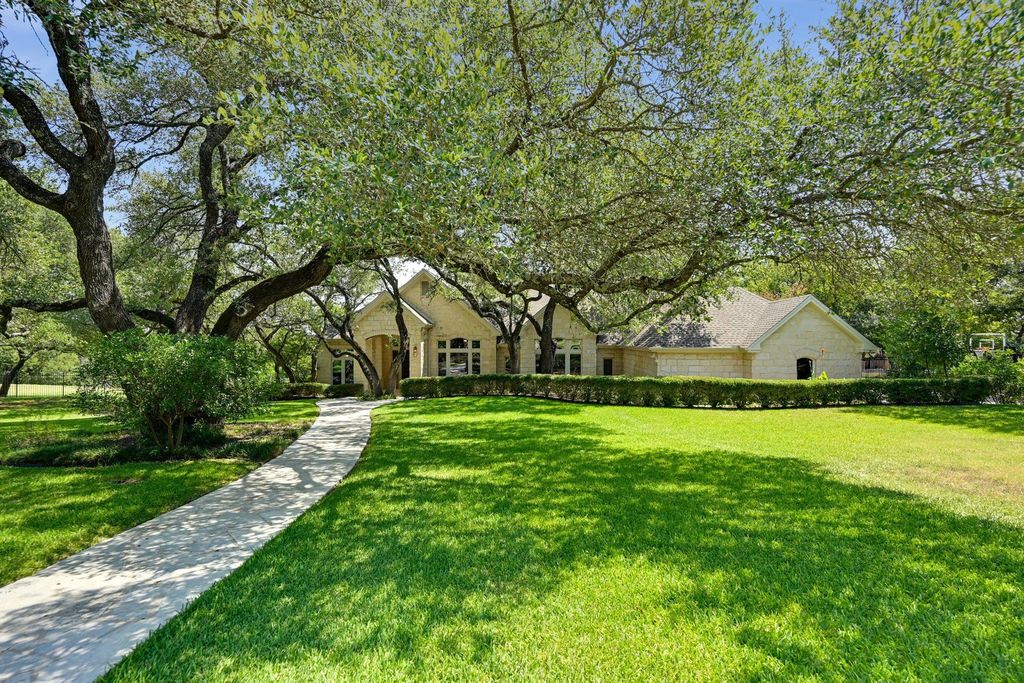 1104 Blackacre TRL, West Lake Hills, TX 78746