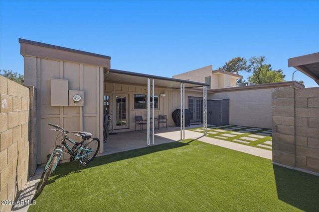 2132 E MINTON Drive, Tempe, AZ 85282