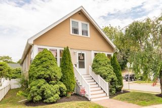 19 Northdale Rd, Boston, MA 02132