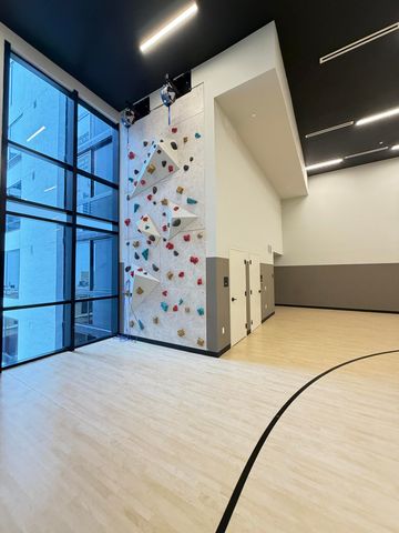 225 N Miami Avenue 3502, Miami, FL 33128