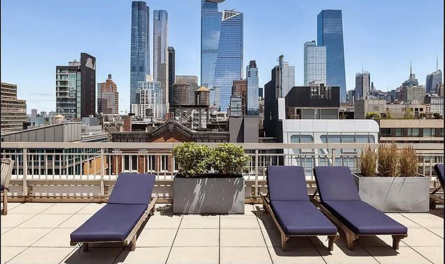 520 W 23rd St Apt 6C, New York City, NY 10011