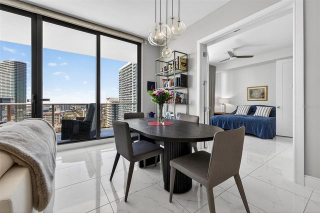 100 1ST AVENUE N 2206, St Petersburg, FL 33701