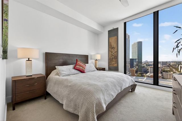 100 1ST AVENUE N 2206, St Petersburg, FL 33701